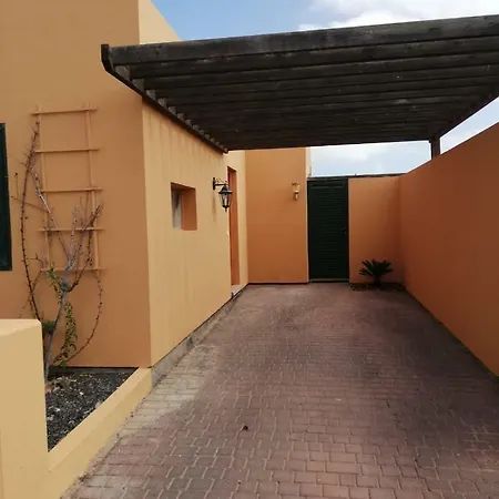 Vivienda La Calma Casa vacanze La Oliva